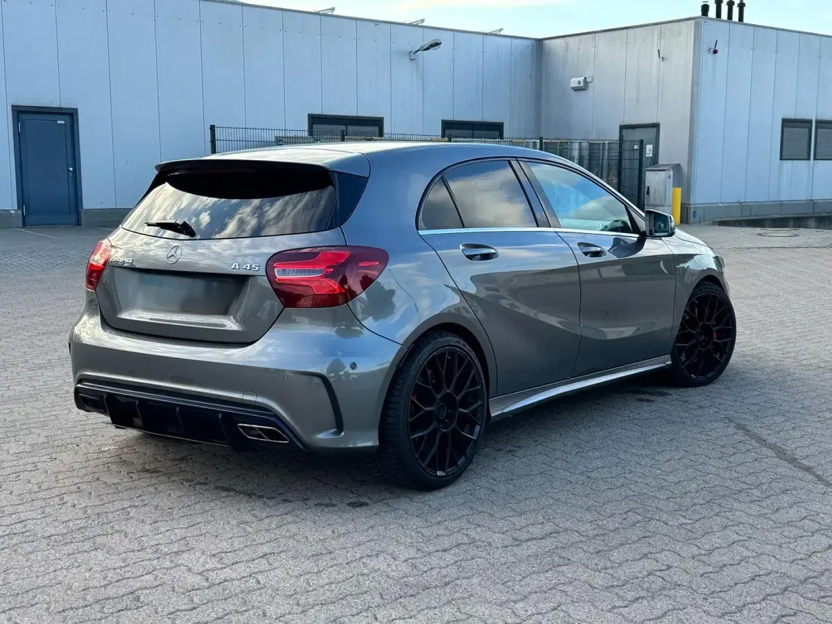 Gebraucht Mercedes A45 AMG AMG 381 PS (280 kW) 2017 Grau Limousine