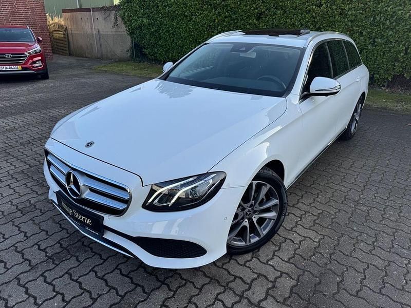 Gebraucht Mercedes E200 Avantgarde 184 PS (135 kW) 2018 Weiß Limousine