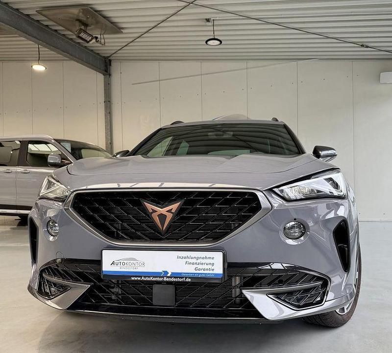Graphengrau Gebraucht 2024 Cupra Formentor SUV | 27.970 € (Guter Preis) - Bild 1/4