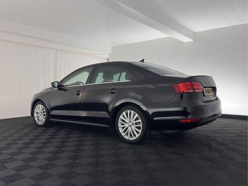 Gebraucht VW Jetta Highline 170 PS (125 kW) 2013 Schwarz Limousine