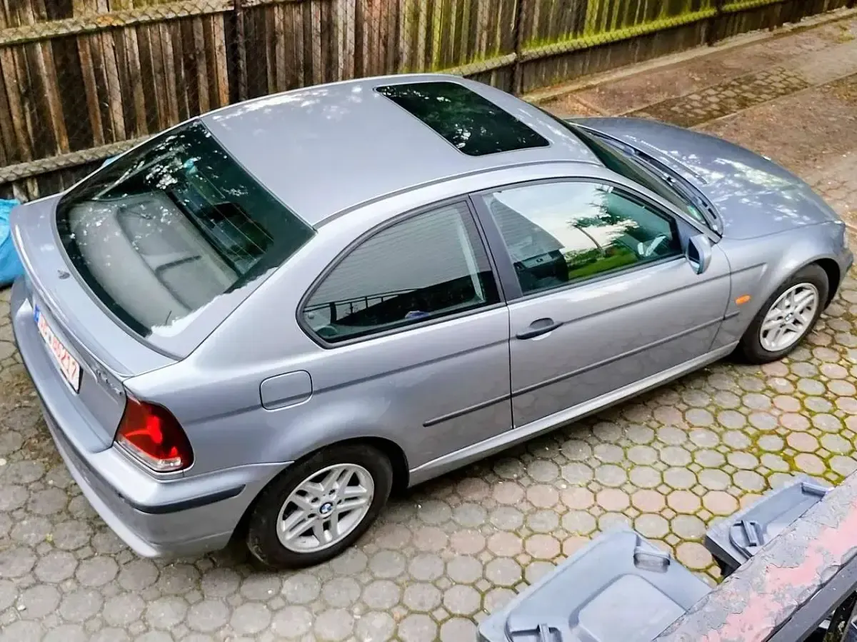 Gebraucht BMW 318 Compact 116 PS (85 kW) 2004 Silber Kleinwagen