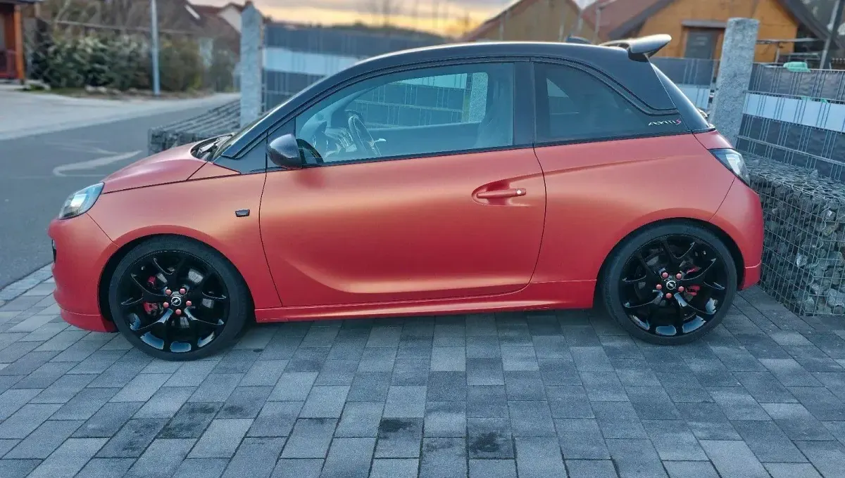Second-hand Opel Adam S 150 CP (110 kW) 2017 Alb Hatchback