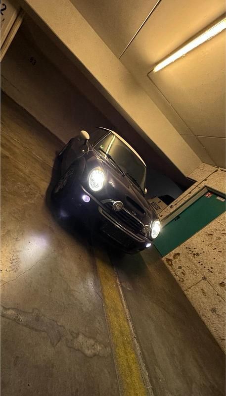 Blau Gebraucht 2006 Mini Cooper S Kleinwagen | 3.500 € - Bild 1/4