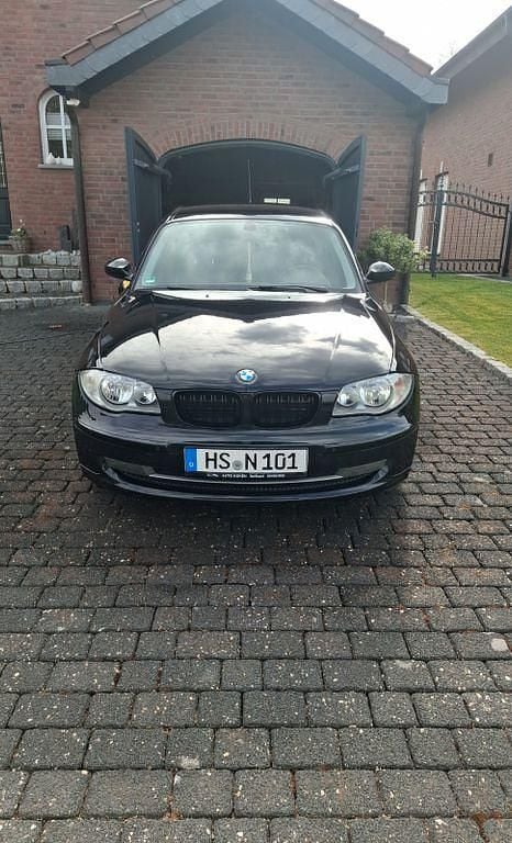 Gebraucht BMW 116 Performance 122 PS (89 kW) 2008 Schwarz Kleinwagen