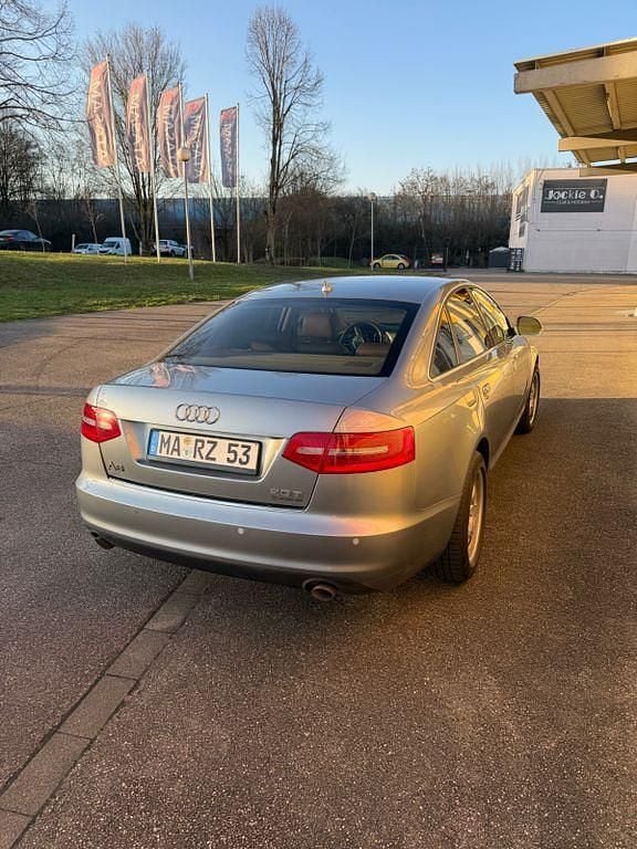 Gebraucht Audi A6 136 PS (100 kW) 2009 Grau Limousine