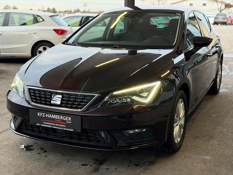 Gebraucht Seat Leon Style 110 PS (80 kW) 2017 Violett Limousine