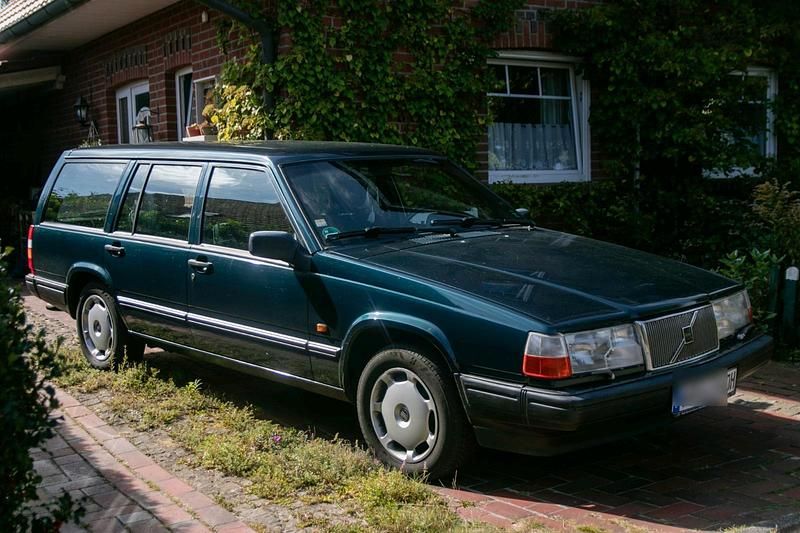 Grün Gebraucht 1991 Volvo 940 Kombi | 3.500 € - Bild 1/4