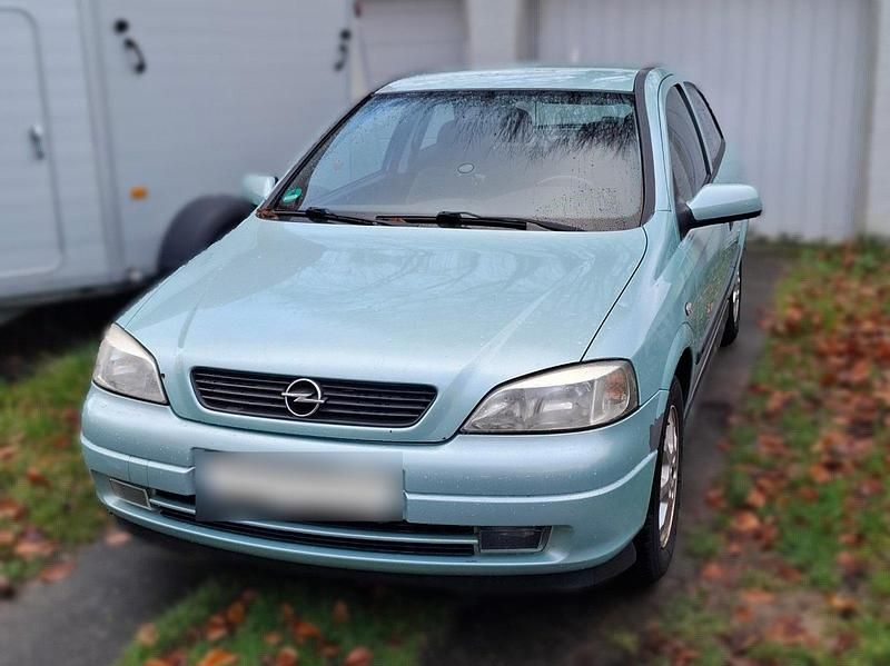 Gebraucht Opel Astra 125 PS (91 kW) 2001 Grün Limousine