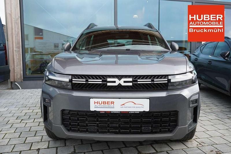Neu Dacia Bigster Expression 140 PS (102 kW) 2026 Grau SUV