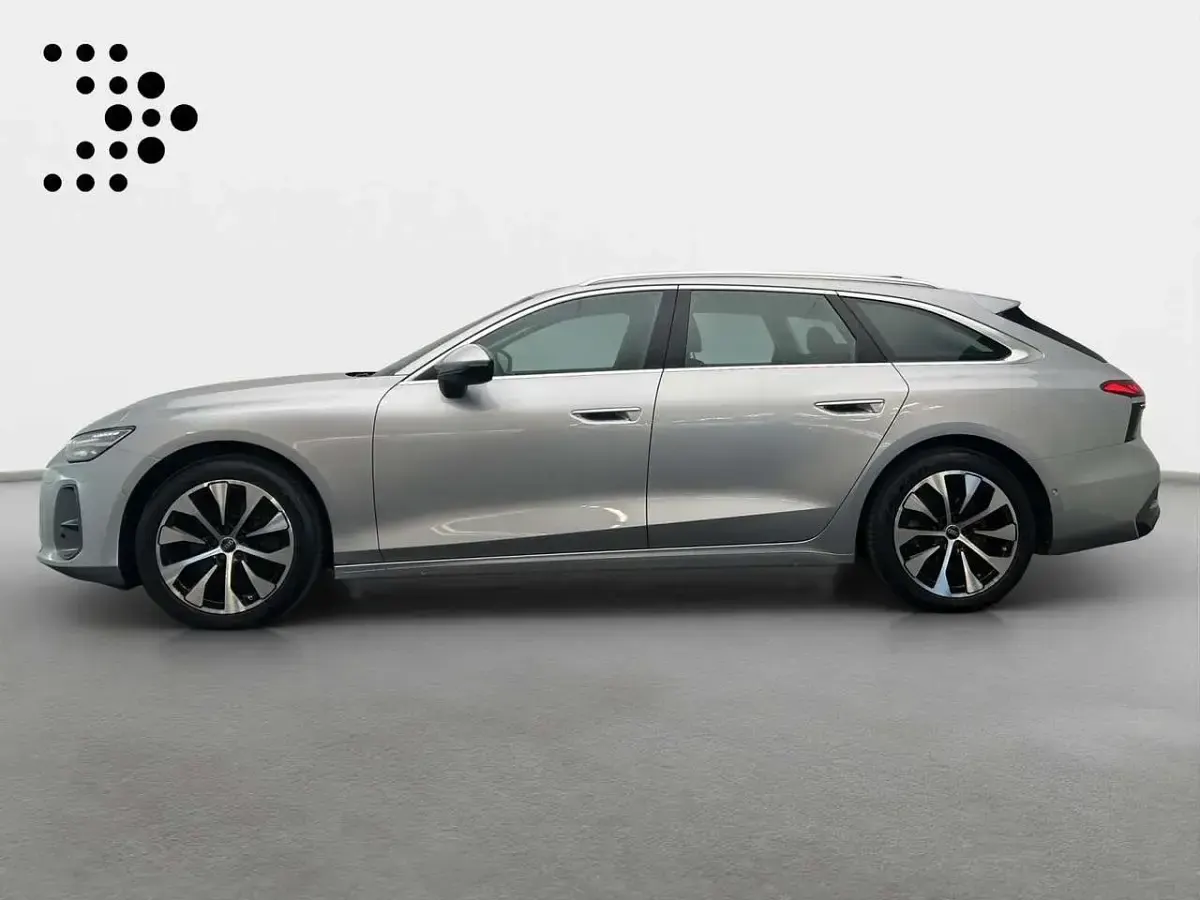 Second-hand Audi A6 Ambiente 204 CP (150 kW) 2025 Argintiu Break