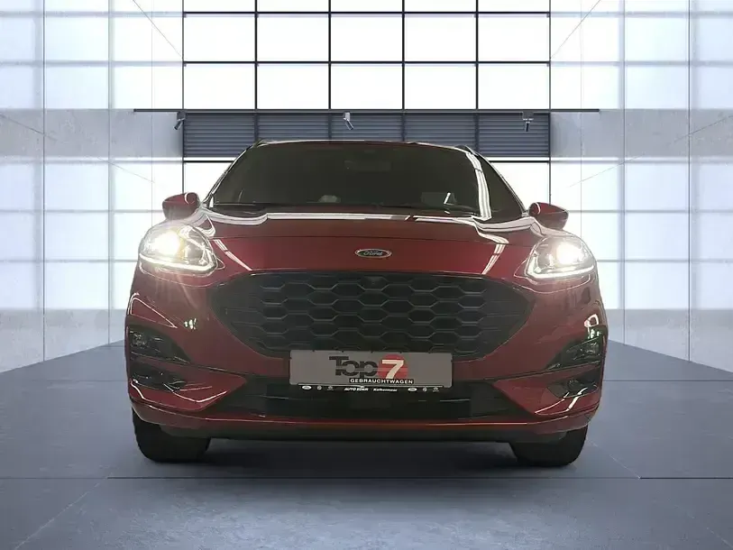Gebraucht Ford Kuga ST-Line X 225 PS (165 kW) 2022 Lucidrot (metallic) SUV