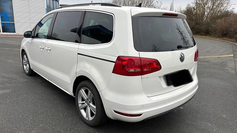 Gebraucht VW Sharan Comfortline 177 PS (130 kW) 2013 Weiß Van / Kleinbus