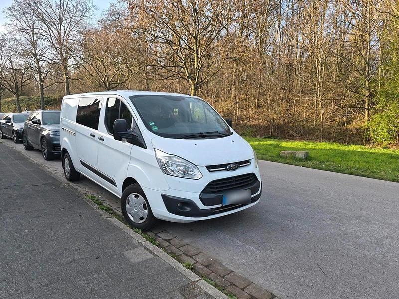 Gebraucht Ford Transit 131 PS (96 kW) 2017 Weiß Van / Kleinbus