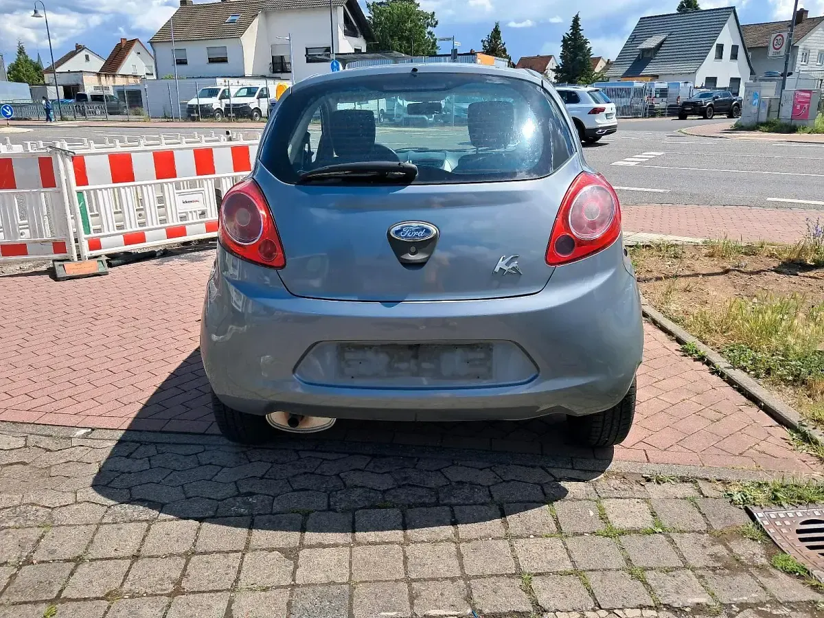 Gebraucht Ford Ka 70 PS (51 kW) 2010 Grau Kleinwagen