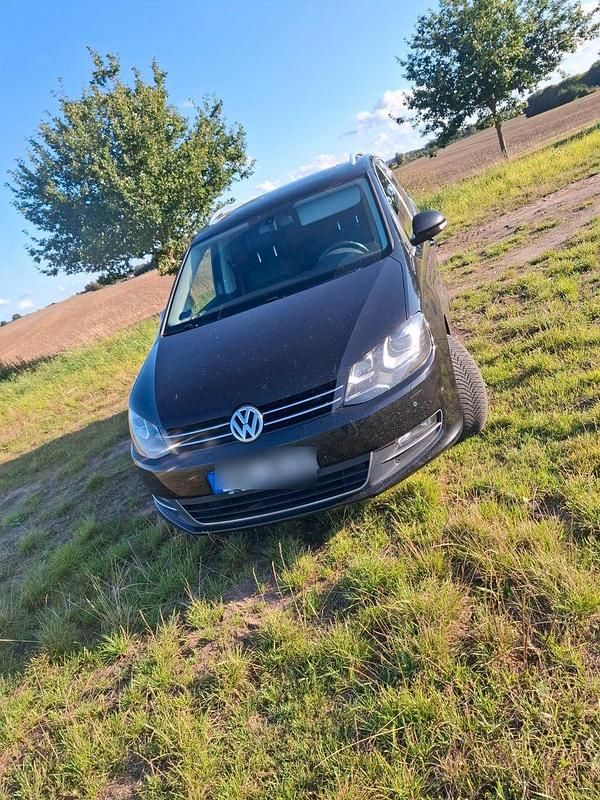 Schwarz Gebraucht 2010 VW Sharan Highline Van / Kleinbus | 9.999 € (Fairer Preis) - Bild 1/4