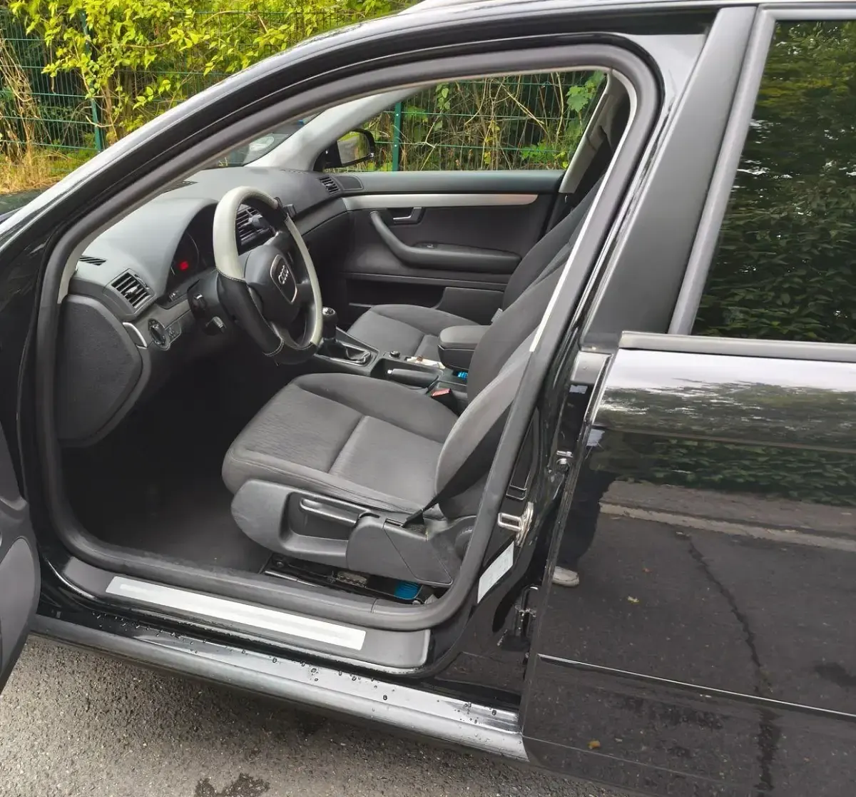 Gebraucht Audi A4 116 PS (85 kW) 2007 Schwarz Kombi