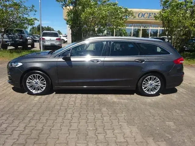 Gebraucht Ford Mondeo Titanium 188 PS (138 kW) 2021 Magneticgrau (metallic) Kombi