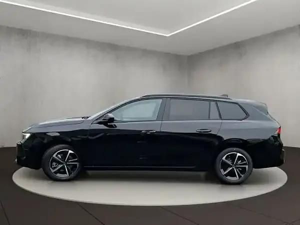 Neu Opel Astra 131 PS (96 kW) 2025 Karbon schwarz (metallic) Kombi