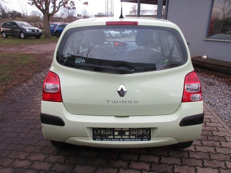 Gebraucht Renault Twingo Authentique 58 PS (42 kW) 2009 Grün Kleinwagen