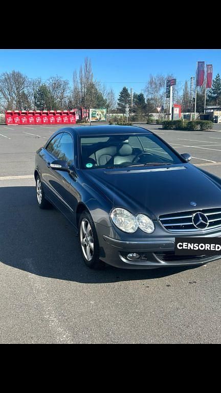 Gebraucht Mercedes CLK200 Avantgarde 184 PS (135 kW) 2007 Grau Coupé