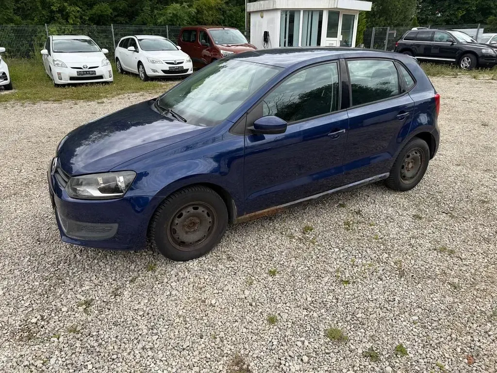 Gebraucht VW Polo Comfortline 69 PS (50 kW) 2010 Blau Kleinwagen