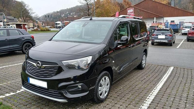 Schwarz Gebraucht 2020 Opel Combo Life Innovation Van / Kleinbus | 19.500 € (Fairer Preis) - Bild 1/4