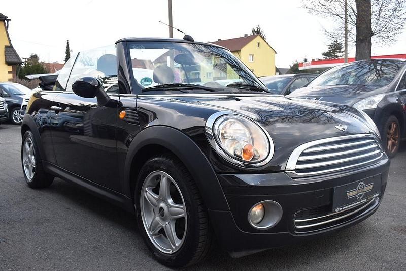 Second-hand Mini Cooper Cabriolet Pepper 120 CP (88 kW) 2009 Negru Cabrio