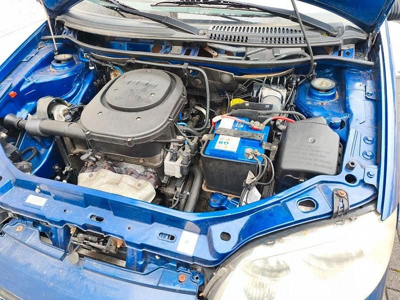 Gebraucht Fiat Punto 60 PS (44 kW) 2003 Blau Limousine