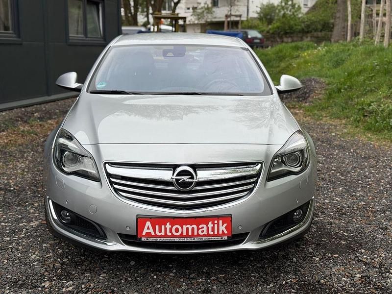 Gebraucht Opel Insignia 194 PS (142 kW) 2014 Silber Limousine