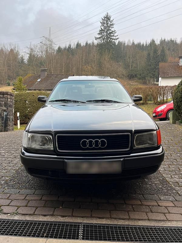 Gebraucht Audi 100 133 PS (97 kW) 1992 Schwarz Kombi