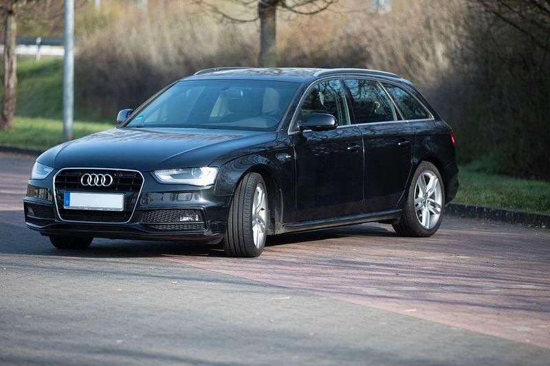 Gebraucht Audi A4 S-Line 204 PS (150 kW) 2014 Schwarz Kombi