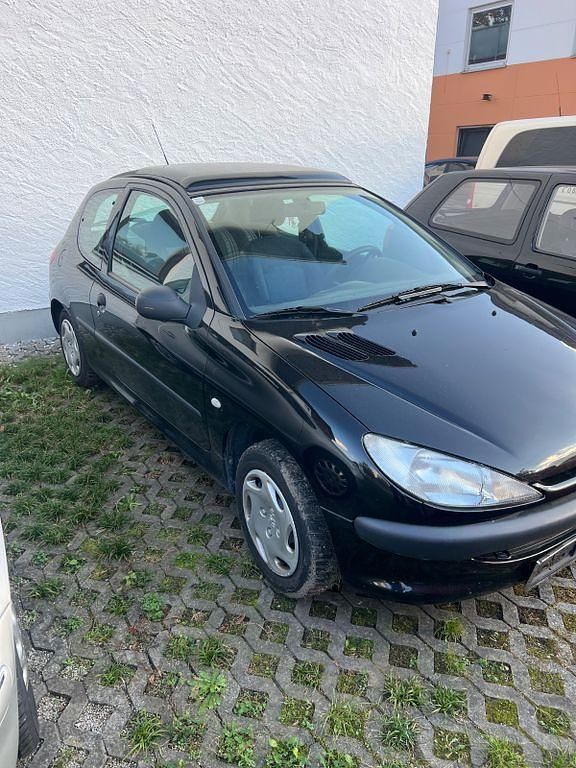 Schwarz Gebraucht 2002 Peugeot 206 Filou Limousine | 1.220 € (Guter Preis) - Bild 1/4
