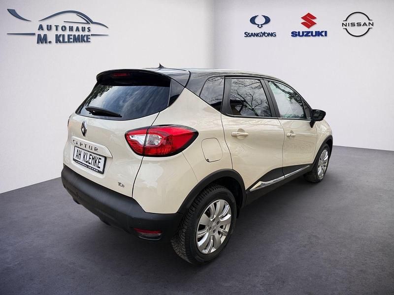 Gebraucht Renault Captur Dynamique 90 PS (66 kW) 2015 Schwarz SUV