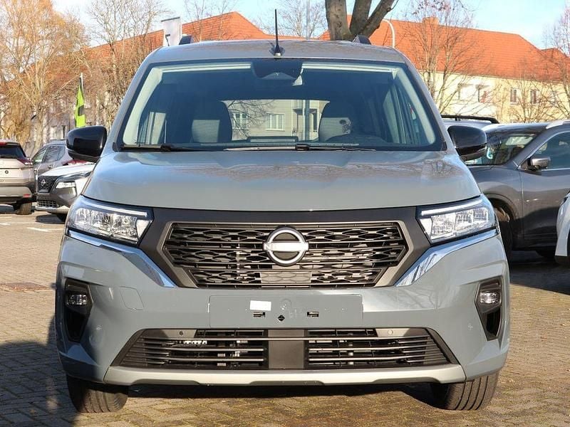 Neu Nissan Townstar Tekna 131 PS (96 kW) 2025 Urban grey Kombi
