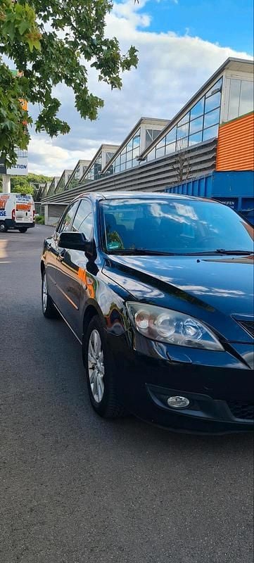 Gebraucht Mazda 3 105 PS (77 kW) 2009 Schwarz Kleinwagen