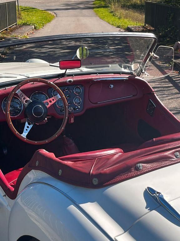 Gebraucht Triumph TR3 101 PS (74 kW) 1961 Weiß Cabrio