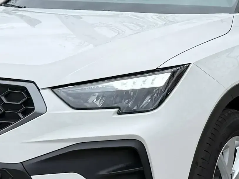 Neu Seat Arona Style 116 PS (85 kW) 2026 "candy" weiss SUV