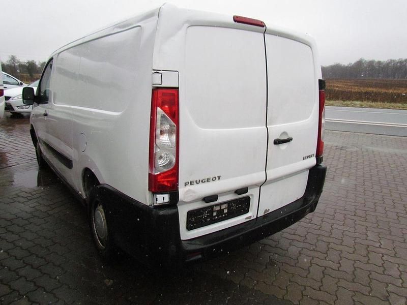 Gebraucht Peugeot Expert 90 PS (66 kW) 2009 Weiß Van