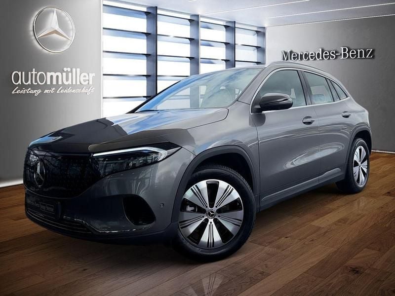 Gebraucht Mercedes EQA300 Progressive 167 kW (228 PS) 2024 Grau SUV