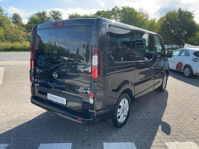 Neu Nissan Primastar Tekna 170 PS (125 kW) 2025 Midnight black Van / Kleinbus