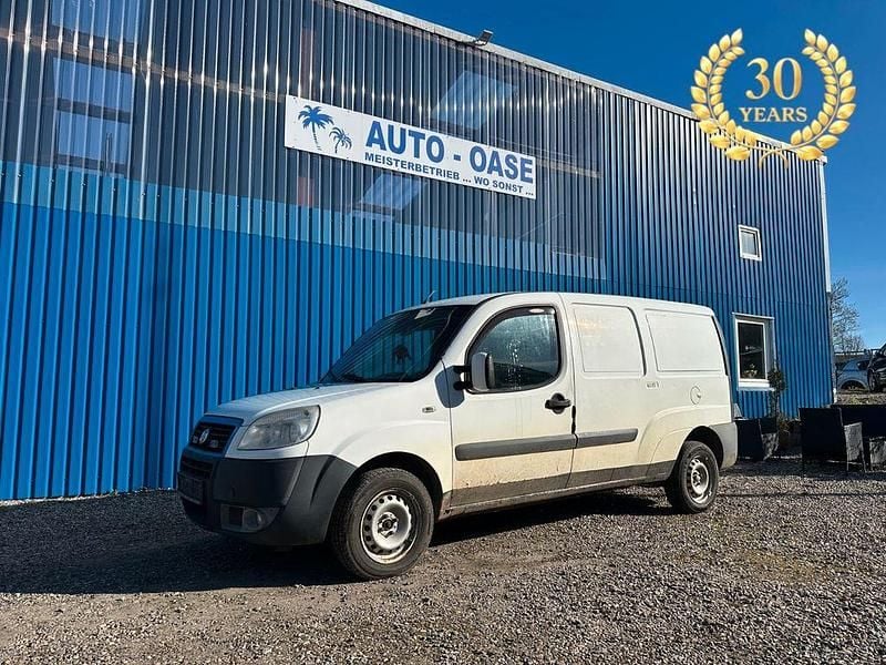 Gebraucht Fiat Doblò 101 PS (74 kW) 2009 Weiß Van / Kleinbus