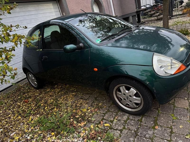 Second-hand Ford Ka 60 CP (44 kW) 2001 Verde Hatchback