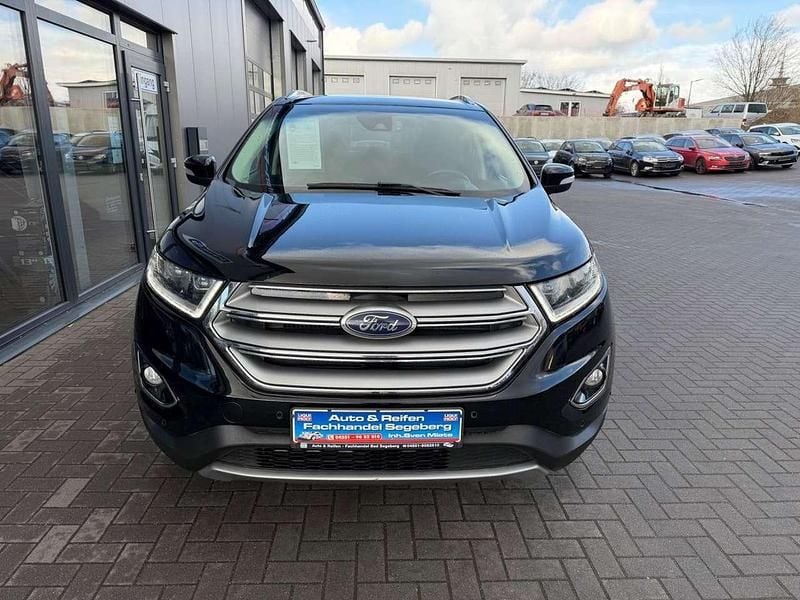 Gebraucht Ford Edge Titanium 209 PS (153 kW) 2016 Schwarz SUV
