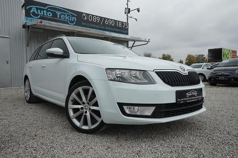 Weiß Gebraucht 2015 Skoda Octavia Kombi | 11.950 € (Fairer Preis) - Bild 1/3