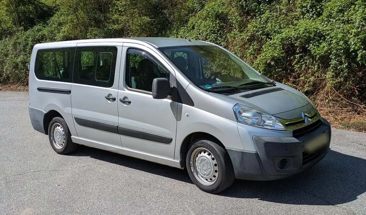 Gebraucht Citroën Jumpy 163 PS (119 kW) 2014 Silber Van / Kleinbus