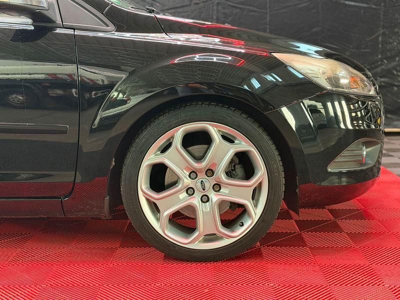 Gebraucht Ford Focus Titanium 145 PS (106 kW) 2008 Schwarz Cabrio