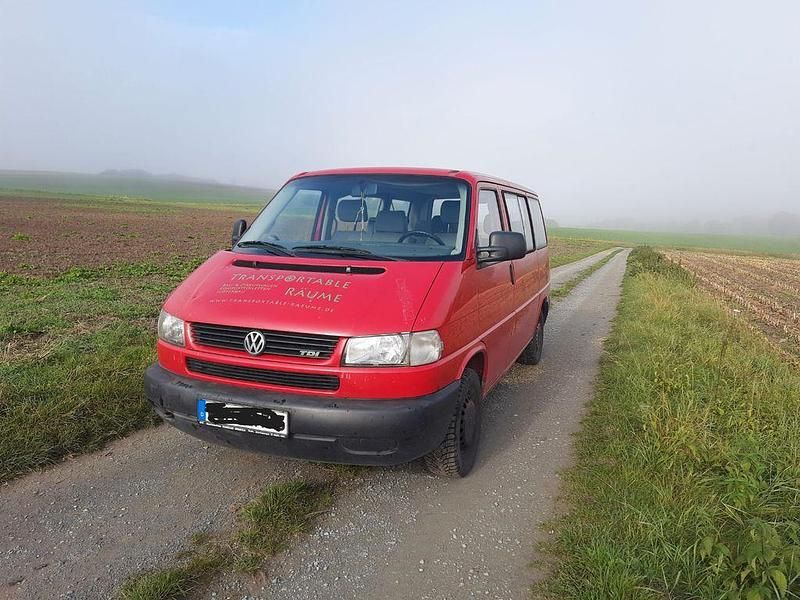 Rot Gebraucht 1999 VW T4 Van | 5.900 € (Guter Preis) - Bild 1/4