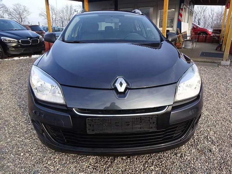 Gebraucht Renault Mégane GrandTour 101 PS (74 kW) 2012 Schwarz Kombi