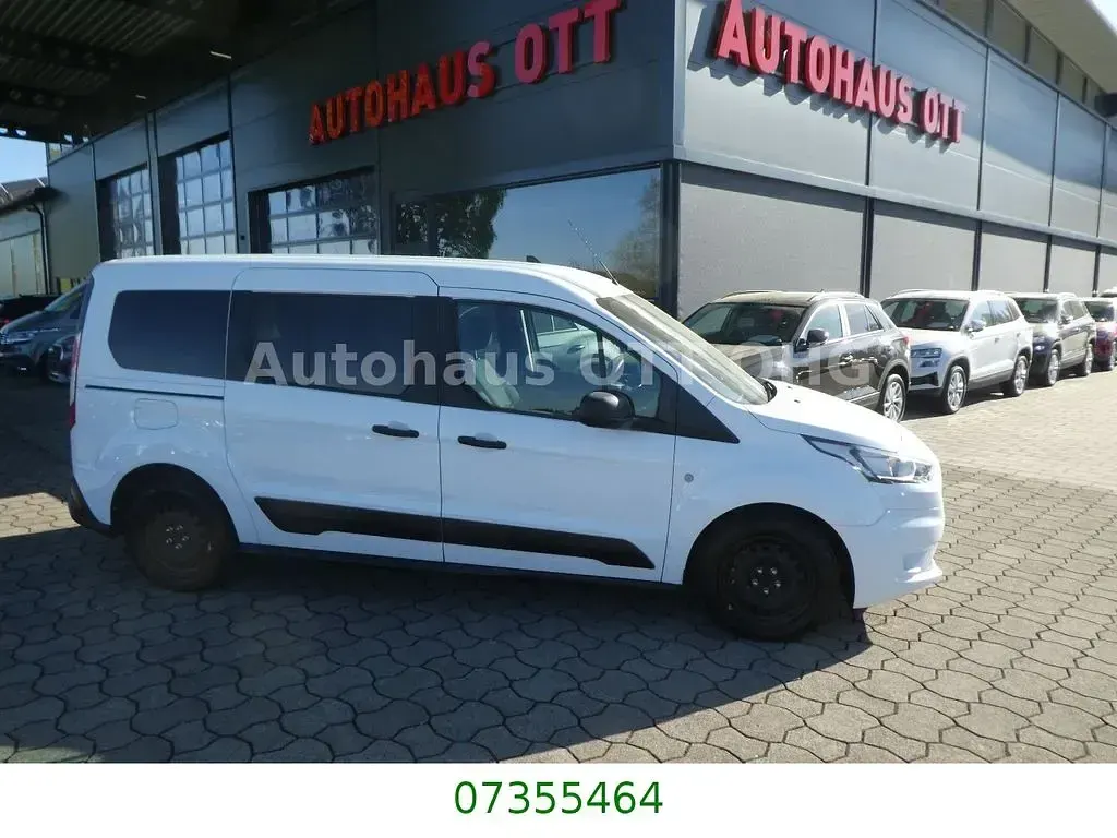 Gebraucht Ford Tourneo Trend 120 PS (88 kW) 2022 Weiß Van / Kleinbus