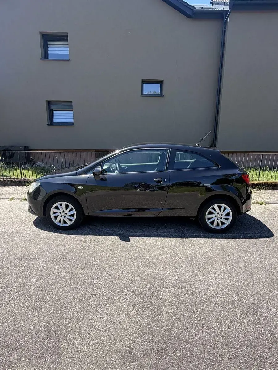 Gebraucht Seat Ibiza 105 PS (77 kW) 2012 Schwarz Kleinwagen